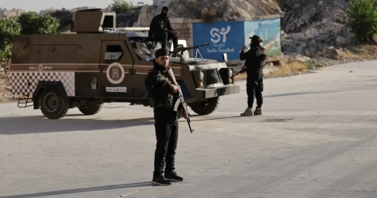 ضحايا ومصابون.. اشتباكات بين الجيش السوري و”قسد” في حلب