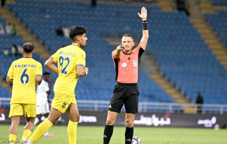 ريشة: قرارات حكم الحزم والأهلي صحيحة