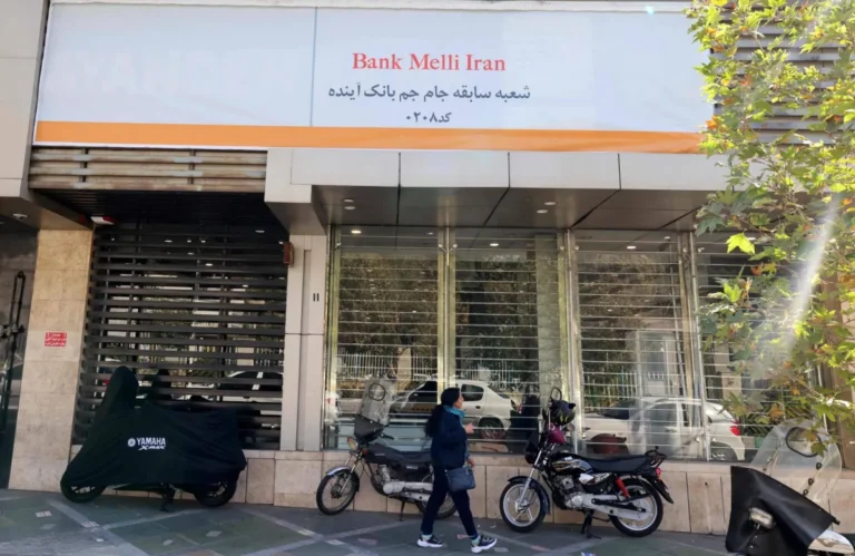 إيران مستعدة لـ«حل عادل» بشأن برنامجها النووي