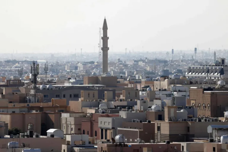 الاقتصاد السعودي ينمو بنسبة 5 % في الربع الثالث… الأسرع منذ 2023