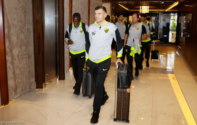 بنزيما يغيب عن مواجهة الخليج