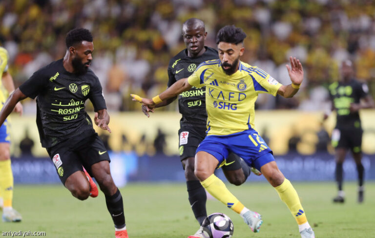 في الأول بارك.. الاتحاد يهيمن و5 بطاقات حمراء