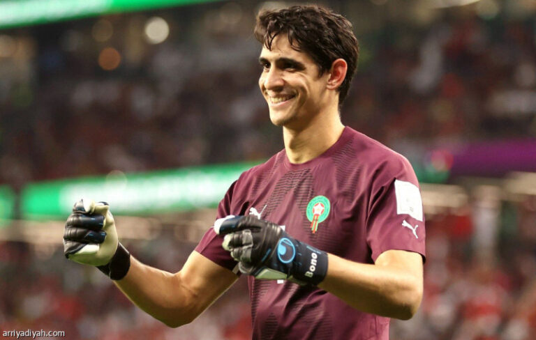 بونو يقود المغرب أمام البحرين