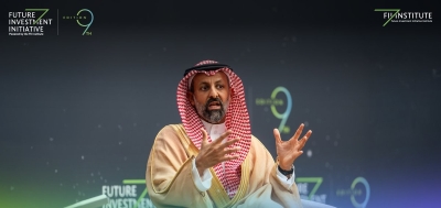 القويز: سنعيد النظر في ملكية الأجانب بالشركات المدرجة