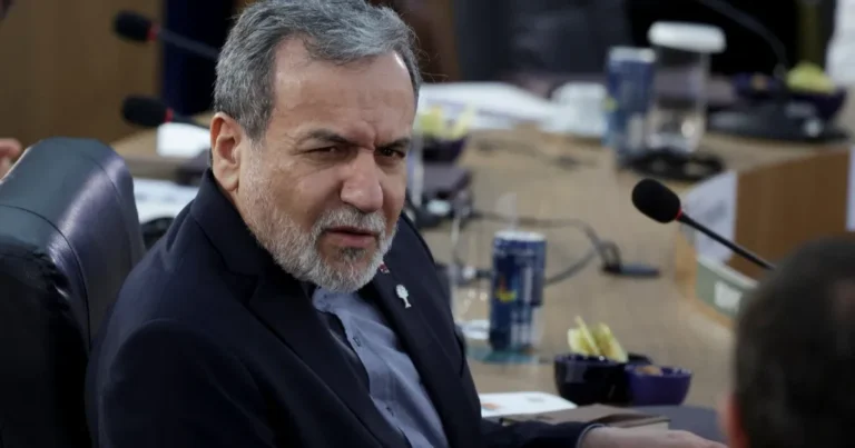 عراقجي: إيران مستعدة للتفاوض مع أمريكا إذا تخلّت عن غطرستها
