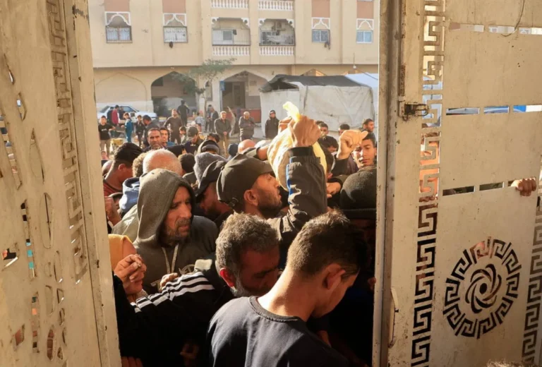 إسرائيل تواصل خروقاتها وتقتل مزيداً من الفلسطينيين في غزة