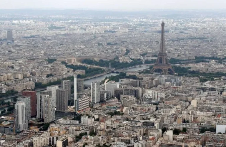 سعي فرنسي لتعزيز الشراكة الاقتصادية مع السعودية