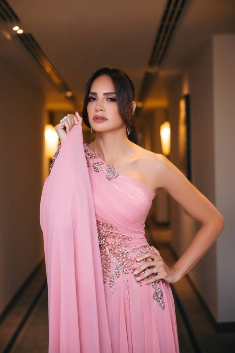 آمال ماهر تتجاهل أخبار زواجها وتستعدّ لإحياء حفل مع بهاء سلطان