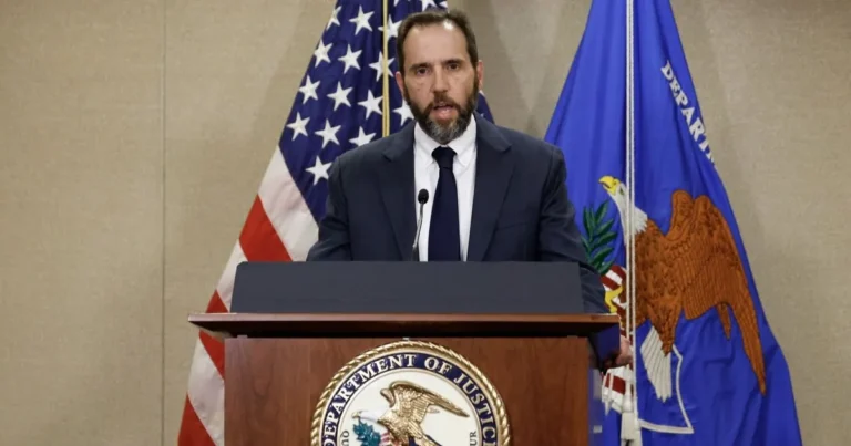 محقق انتخابات 2020 ينتقد ترمب في رسالة إلى “قضائية” الشيوخ