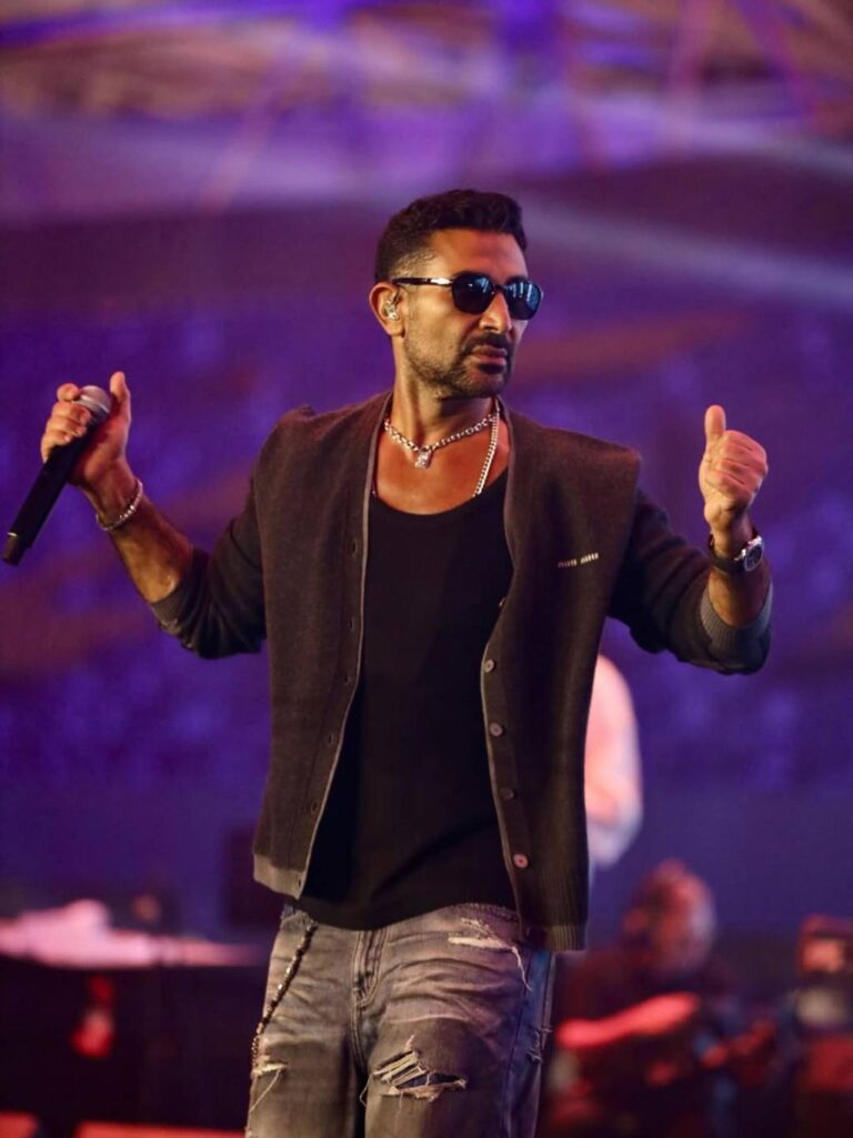 أحمد سعد يثير الجدل من جديد بفيديو عن زواجه