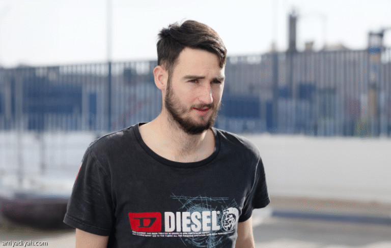 إنزاجي يؤجل قائمة النجمة | صحيفة الرياضية