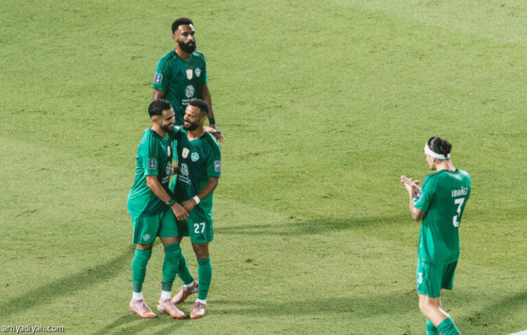 الأهلي يسقط السد مجددا ويعادل رقم الهلال