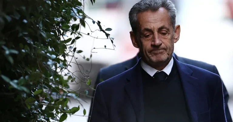 بعد 21 يوماً خلف القضبان… محكمة تدرس الإفراج عن ساركوزي