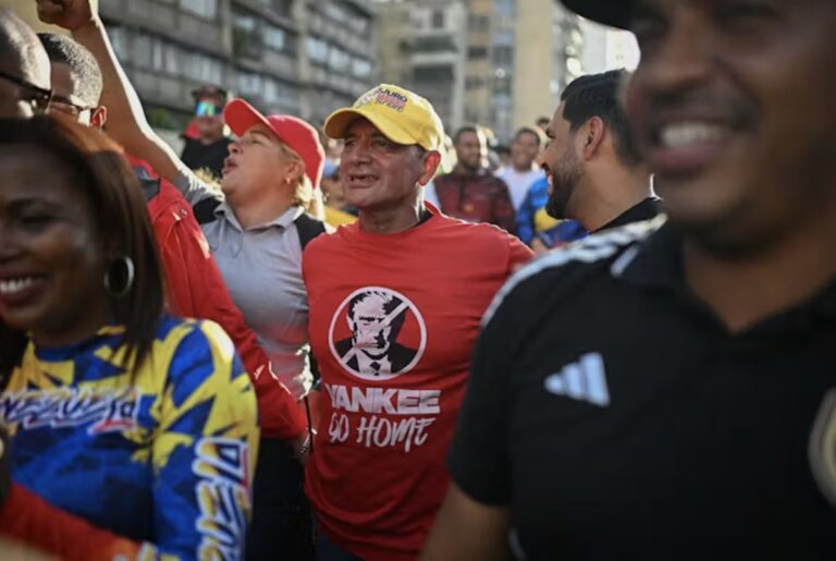 إن ضغط ترامب على فنزويلا يتجاوز مبدأ مونرو