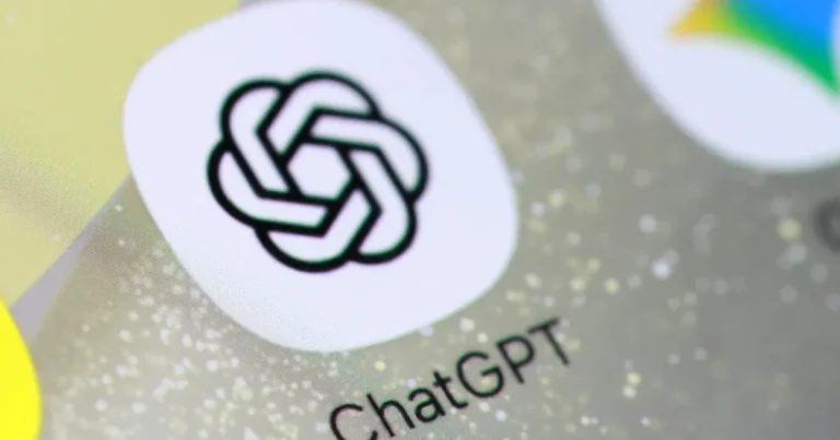 دراسة: ChatGPT ذكي لكنه لا يمكن أن ينافس أكثر البشر إبداعاً