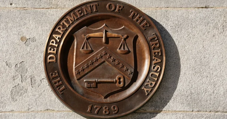 عقوبات أمريكية جديدة ترتبط بصناعة الصواريخ والمسيرات بإيران