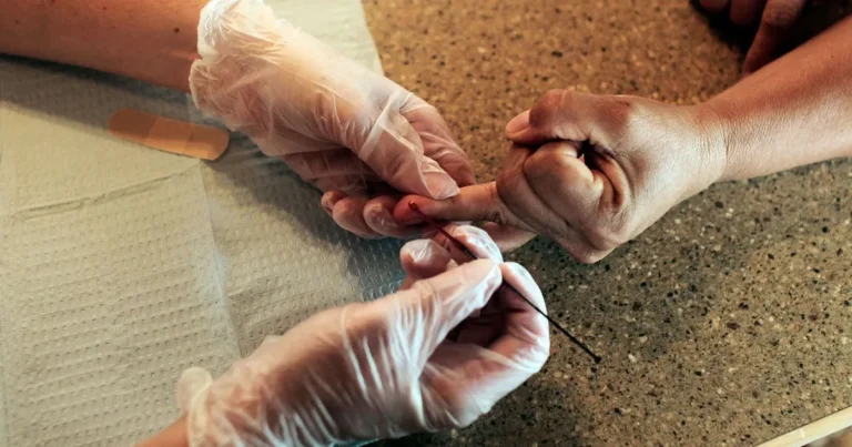 علاج للكوليسترول يقلل خطر أمراض القلب والأوعية 25%