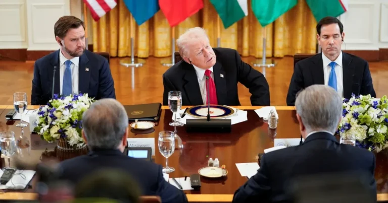 ترامب يعلن انضمام كازاخستان إلى “اتفاقات أبراهام”