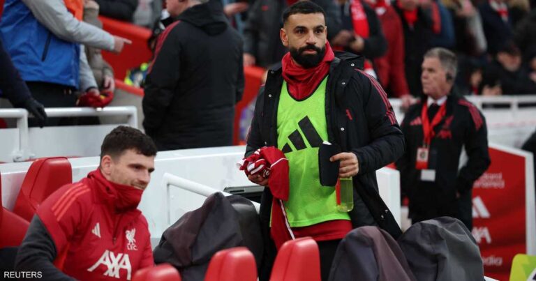 آرني سلوت يعلّق على “عودة صلاح”