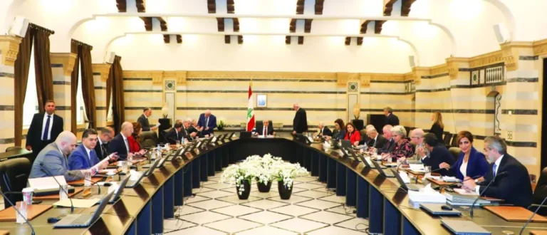 «حزب الله» يهاجم حكومة سلام ويصر على الوجود فيها