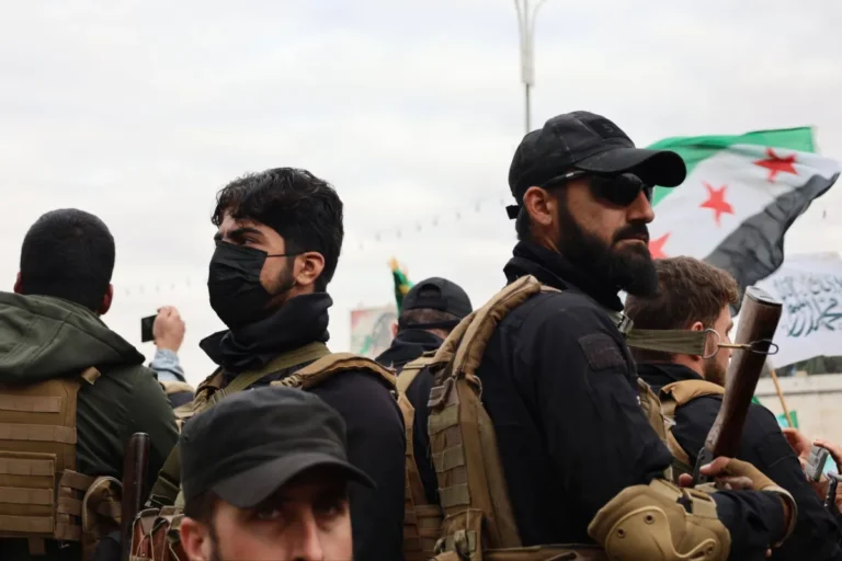 مقتل أميركيين في هجوم «داعشي» قرب تدمر… والمُنفذ فرد من الأمن السوري