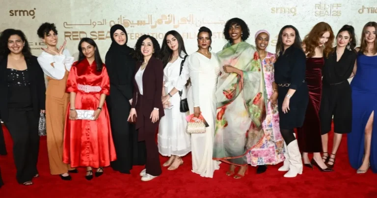 تعاون بين نتفليكس وآفاق يحتفي بالمخرجات في البحر الآحمر