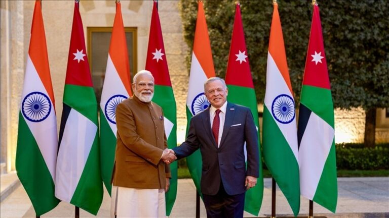 توقيع مذكرة لتعزيز التعاون الاقتصادي بين الأردن والهند