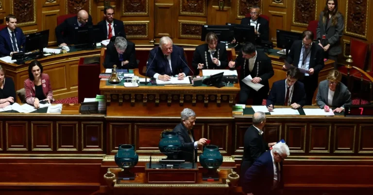 فرنسا.. مجلس الشيوخ يقر مشروع قانون الميزانية لعام 2026