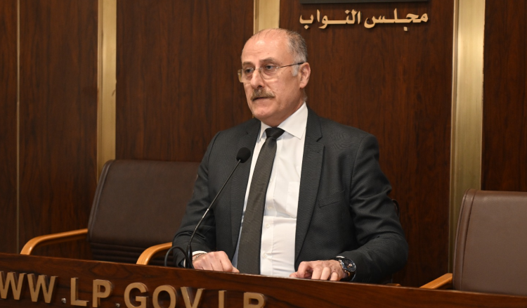 عبدالله: ندعم المساعي لحماية لبنان