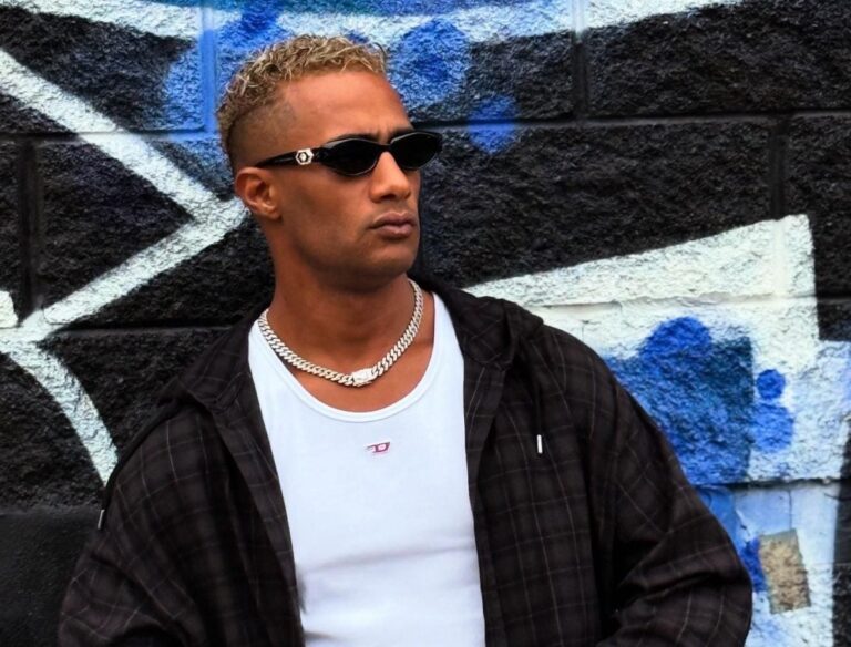 محمد رمضان يتحدّى كوكب الأرض في حفله الجديد بأميركا