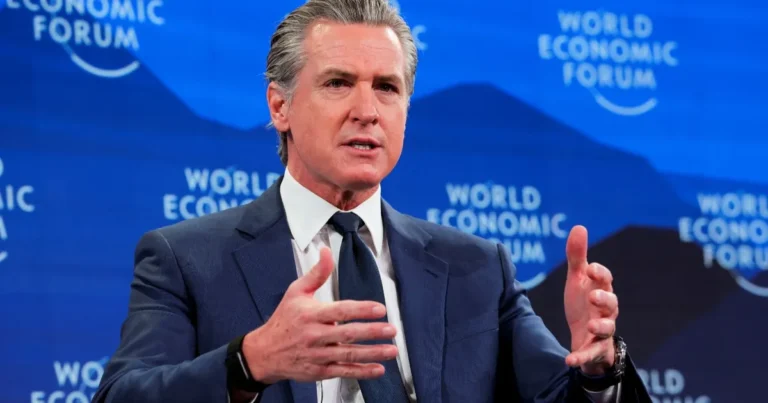 نيوسوم: ترامب سيتلقى هزيمة ساحقة في انتخابات التجديد النصفي