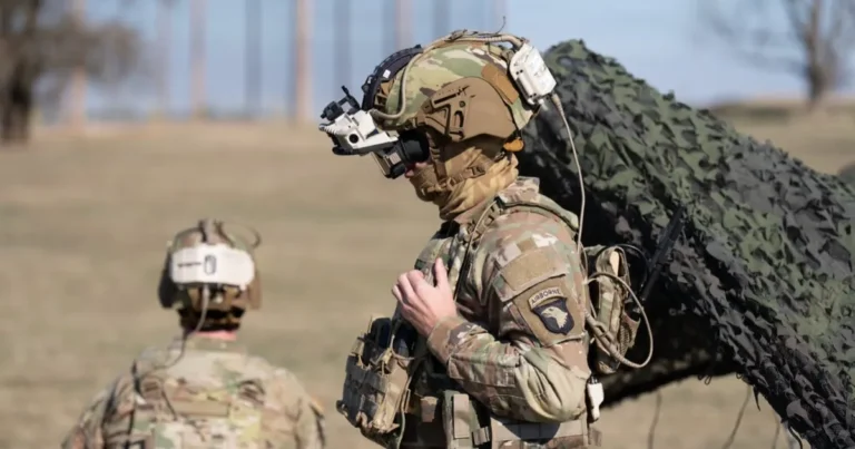 الجيش الأميركي يمنح ميتا وأندوريل عقود تطوير نظارات قتالية