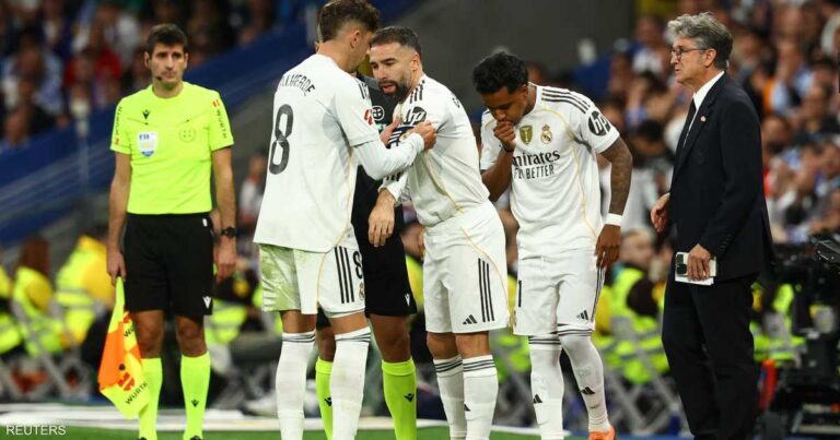 بعد ساعات من فوزه بالكلاسيكو.. ريال مدريد يتلقى ضربة موجعة