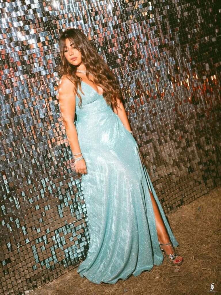 آيتن عامر تبكي بعد تذكّرها تجربة الانفصال (فيديو)