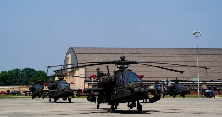 “طرد مشبوه” بقاعدة أندروز الجوية الأميركية