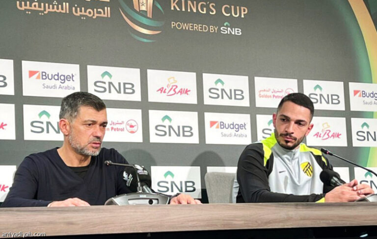 كونسيساو: دومبيا تحدى الإصابة.. وخشيت من استبداله