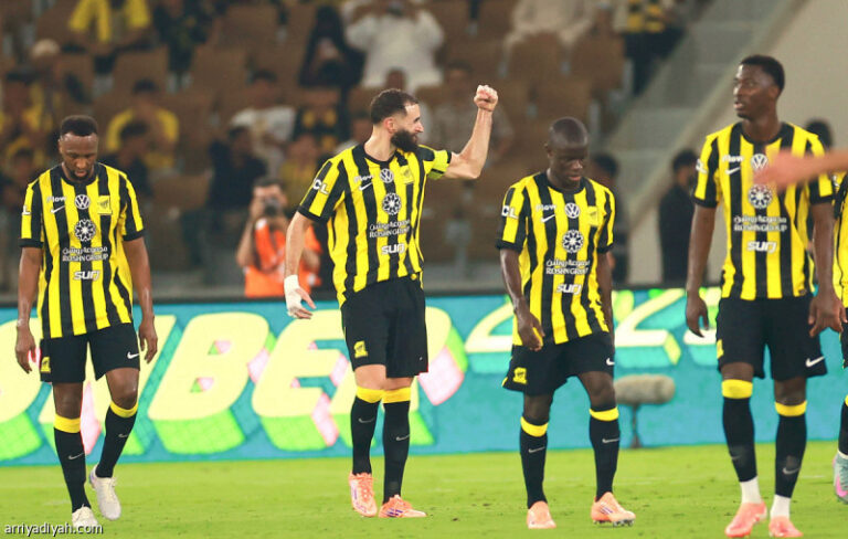 الاتحاد يكتسح الشباب.. ويسجل العبور الرابع