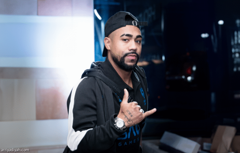 الهلال يعيد سافيتش ومالكوم.. وأكتشيتشيك أساسيا