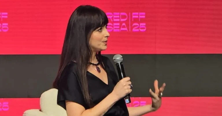 داكوتا جونسون: عملي بالإنتاج كشف لي وجهاً قبيحاً للصناعة