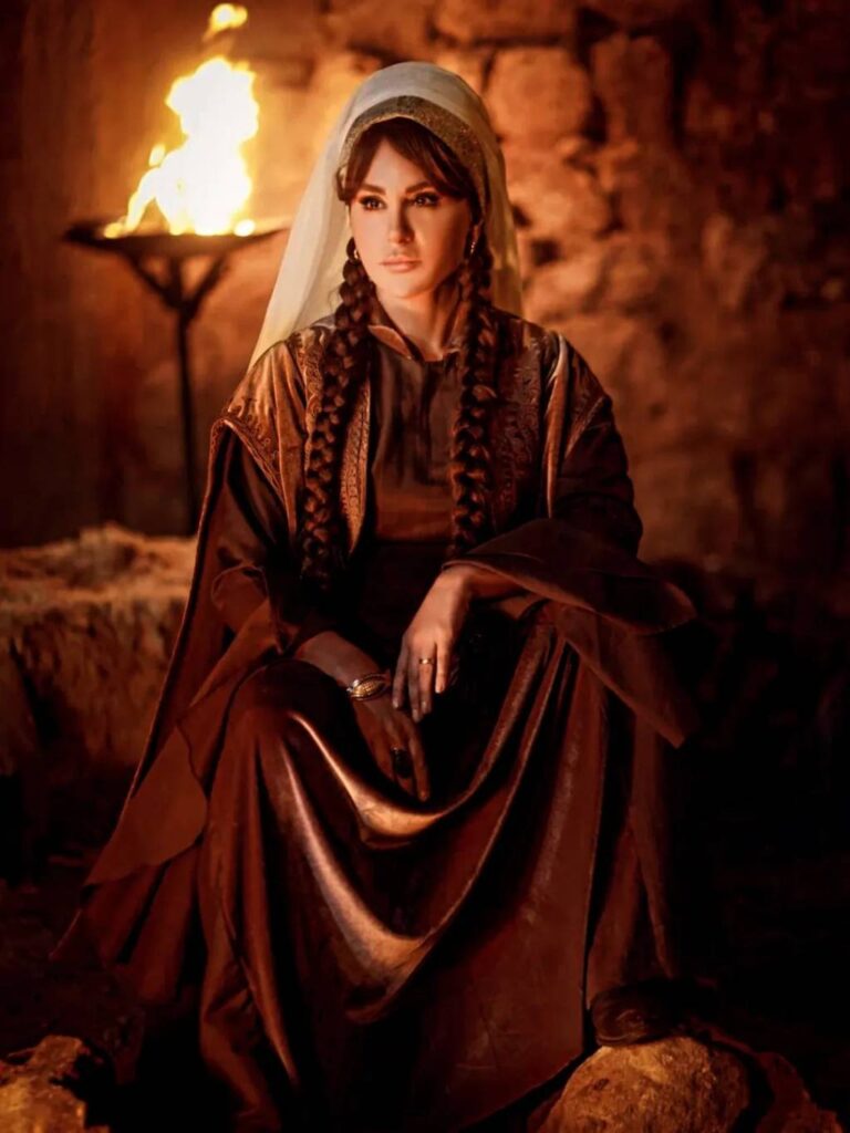 ديمة قندلفت تخطف الأنظار بالصورة الأولى من ”النويلاتي”