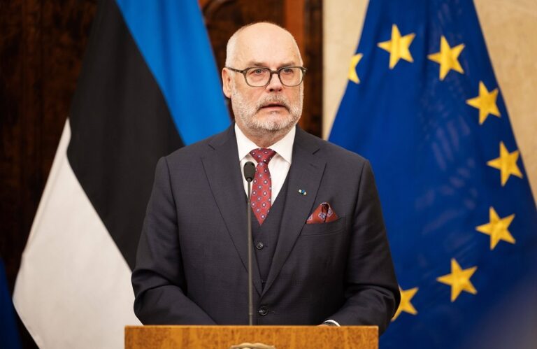 إستونيا تعرض دفع غرامات هنغاريا لإنهاء صفقات الغاز الروسي