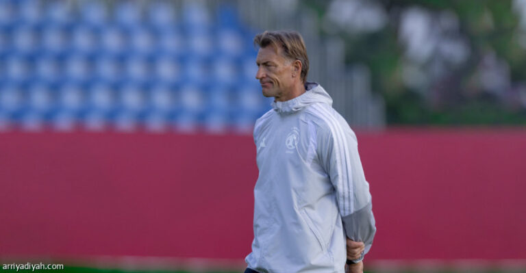 بعد الإمارات.. الأخضر يتوقف 95 يوما