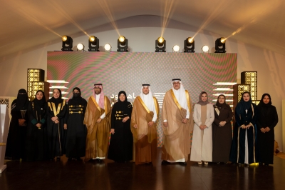 افتتاح مصنع “الماهود” لتعزيز صناعة البشت الحساوي