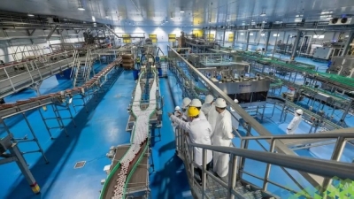 إعفاء واردات المشروعات الصناعية من الضرائب والجمارك