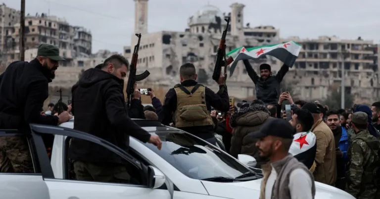 عودة تدريجية للحياة بحلب بعد انسحاب آخر دفعة من قوات “قسد”