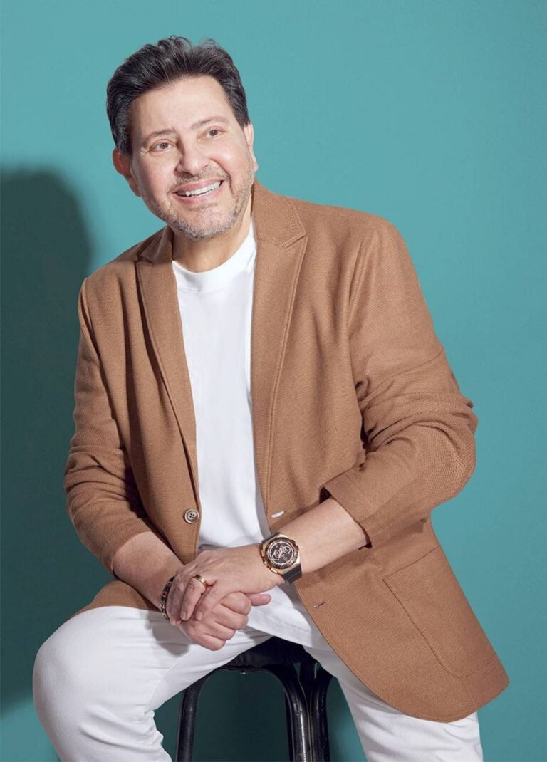 هاني شاكر الى غرفة العمليات بشكل طارئ ويكشف التفاصيل