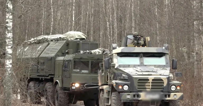 روسيا: ضربات ضد أوكرانيا بأوريشنيك ردا على استهداف مقر بوتين