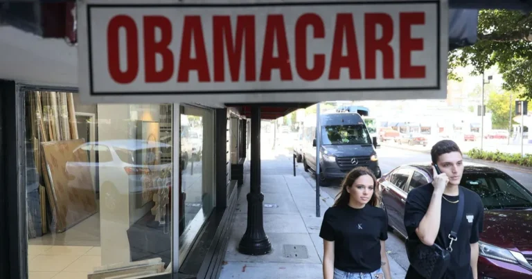 2026 الأمريكيون يواجهون زيادات حادة بتكاليف الرعاية الصحية