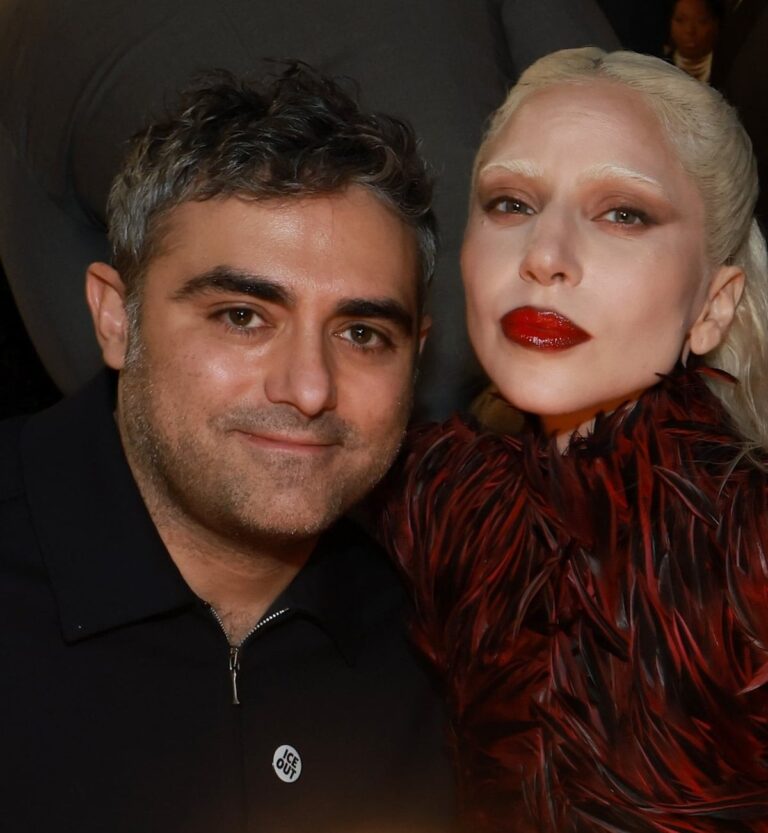 خطيب ليدي غاغا يخطف الأنظار برومانسيته ووسامته